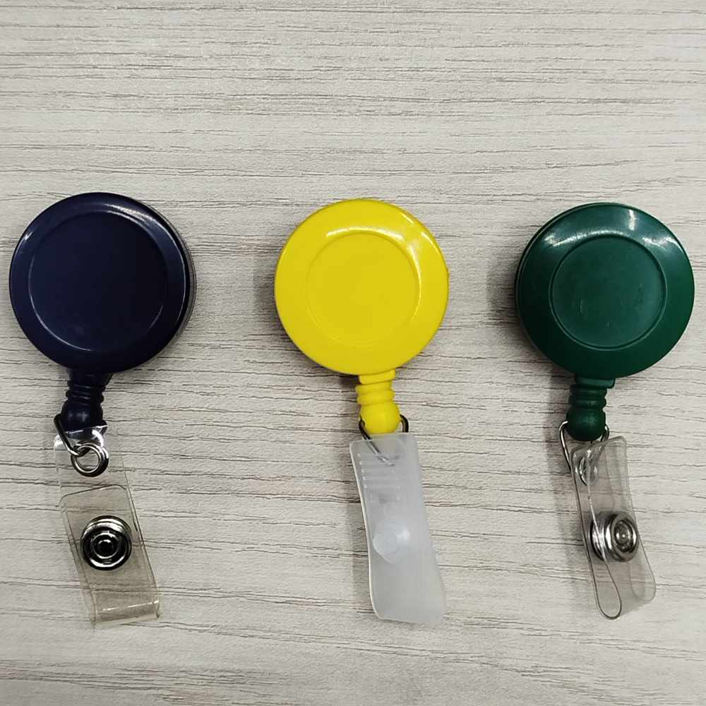 Clips Retrátil Liso SEM Personalização, Roller Clips, Iô Iô (un) - Gráfica Globalcards