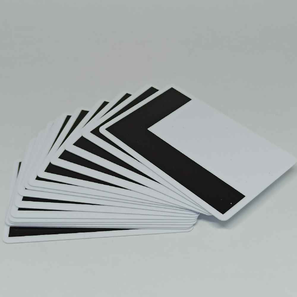 TPL - Cartão de PVC com Tarja de Proteção Preta em L para ocultar o Código de Barras