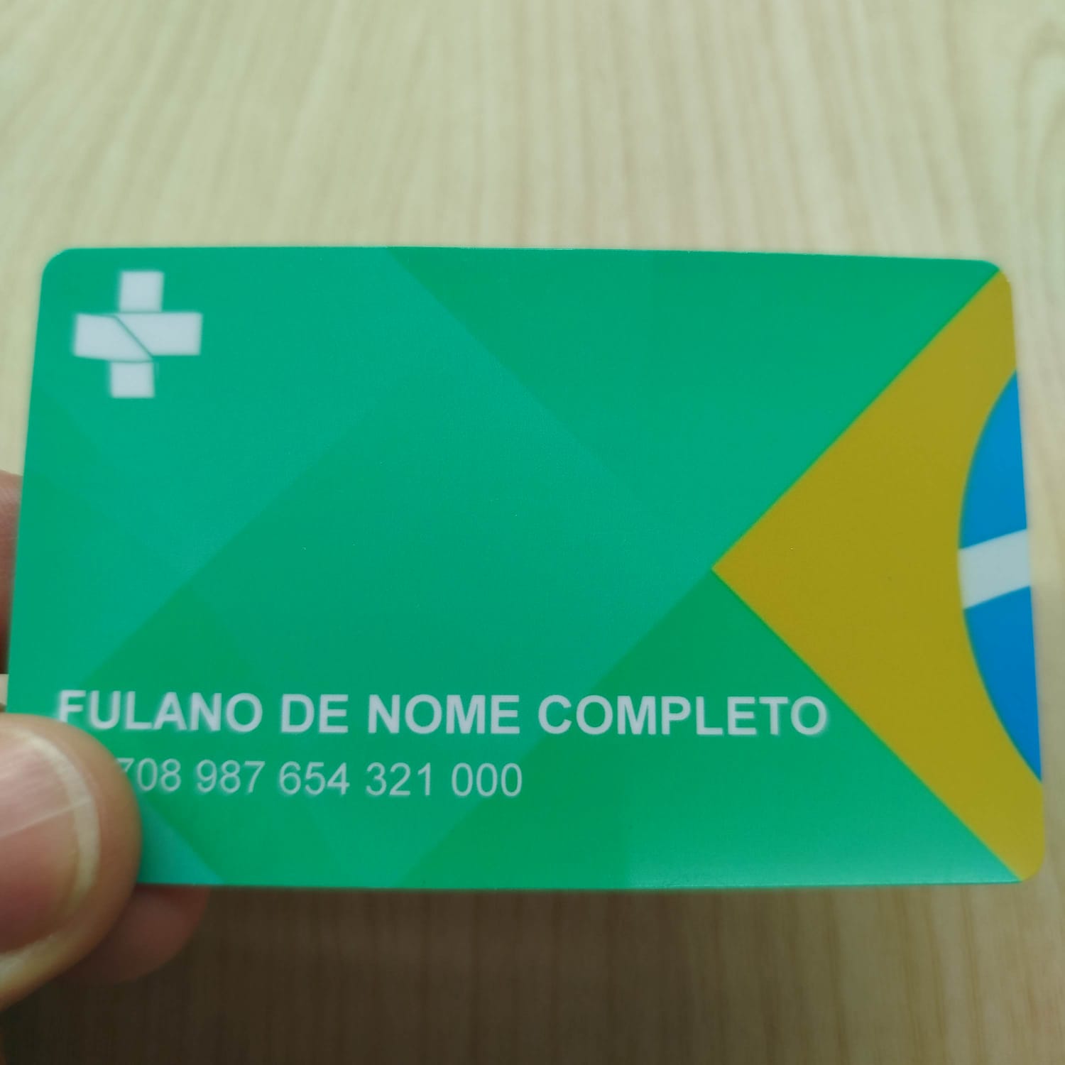 Cartão SUS em PVC 0,76mm 4x4 cores com qr code - Gráfica Globalcards