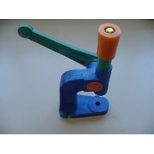 Máquina Manual para Fixação de cordão e Forração de Botões  Impacta Balancim
