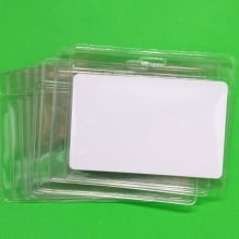 Bolsa de PVC Transparente Horizontal 90x60mm para crachás área útil 86x54mm ( 100 unid.)