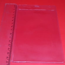Porta CREDENCIAL Transp Bolsa de PVC Vert 10x15cm área útil 11x17cm área total sem cordão (100 un) Porta CREDENCIAL Transp Bolsa de PVC Vert 10x15cm área útil 11x17cm área total sem cordão (100 un)