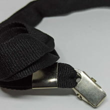 Cordão Liso 15mm para crachá c/ presilha clips jacaré preto