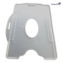 Protetor de Crachá Rígido Transparente 88x57mm Universal cx 100un Protetor de Crachá Rígido Transparente 88x57mm Universal cx 100un