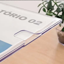 Display Frontal Quadro Aviso Multiuso A4 Cristal 0009 Maxcril  - Com fundo - UN - Gráfica Globalcards